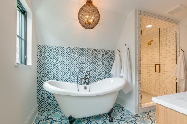 Bath Tile Reglazing Service