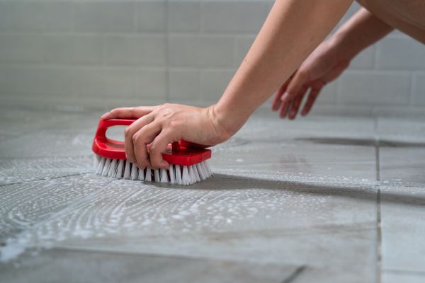 Bathroom Tile Cleaning